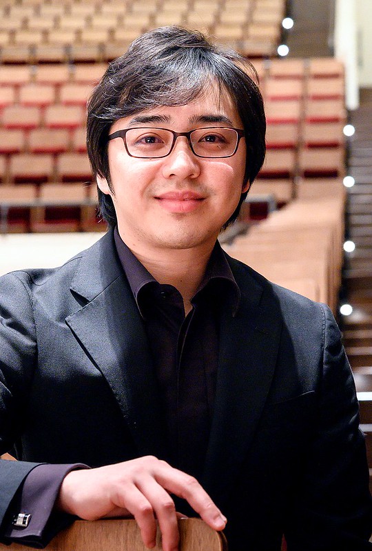 sato_hiroto.jpg