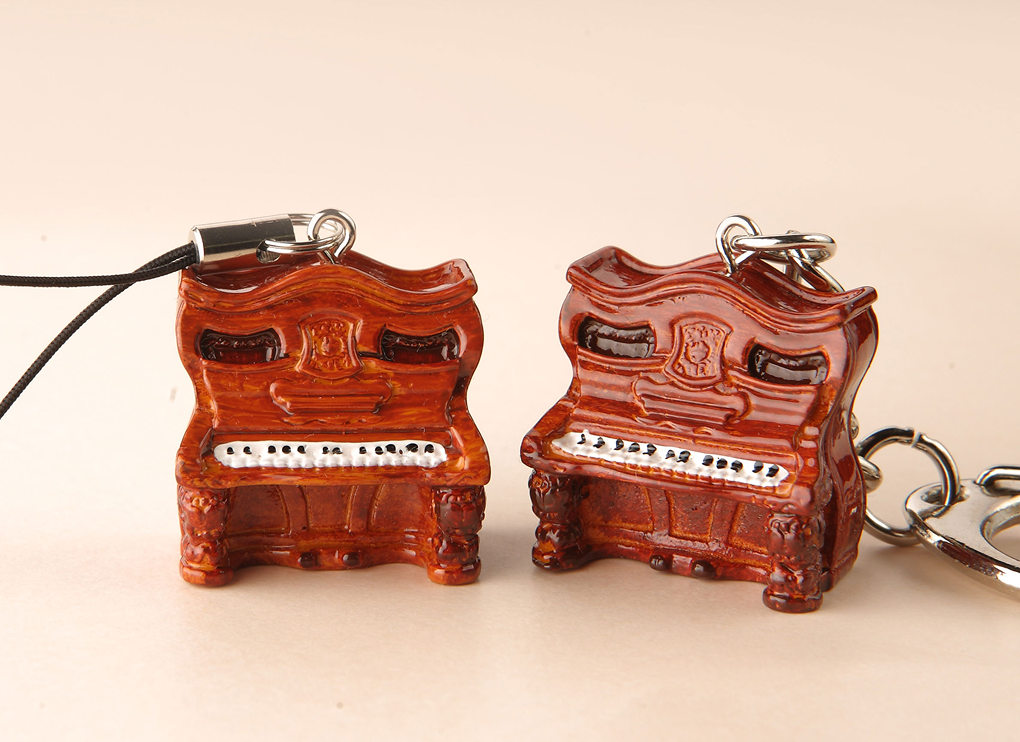 ナポレオン帽子型ストラップとナポレオン帽子型ストラップの画像