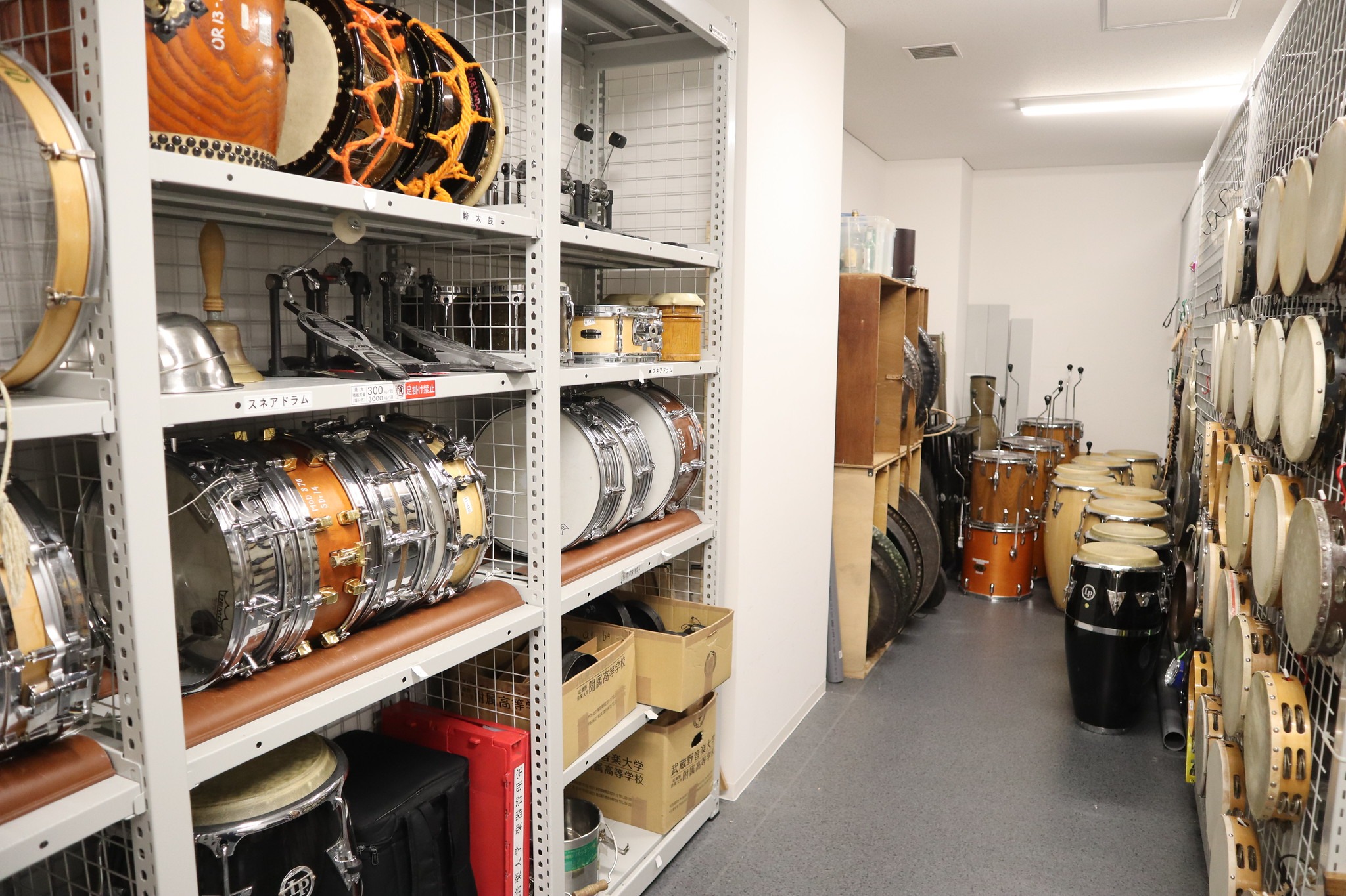 楽器管理室2